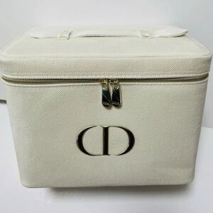 Dior Cream Makeup Case